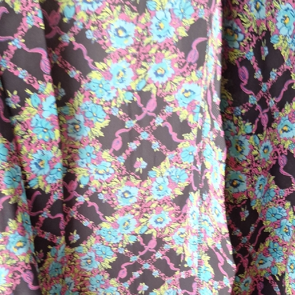 Kimono Style Robe - Picture 6 of 9